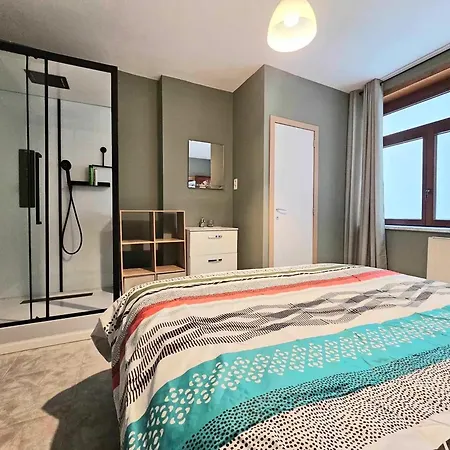 Charming In 40 M² With Private Parking *